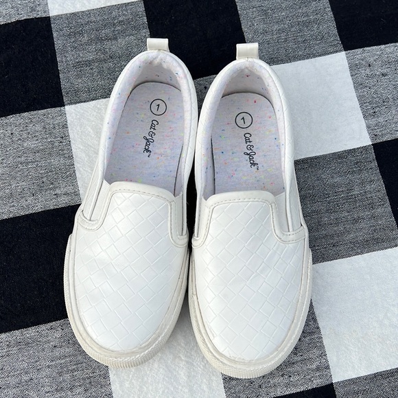 Cat & Jack- Girl’s Hailey Slip-On Sneakers - Picture 1 of 6